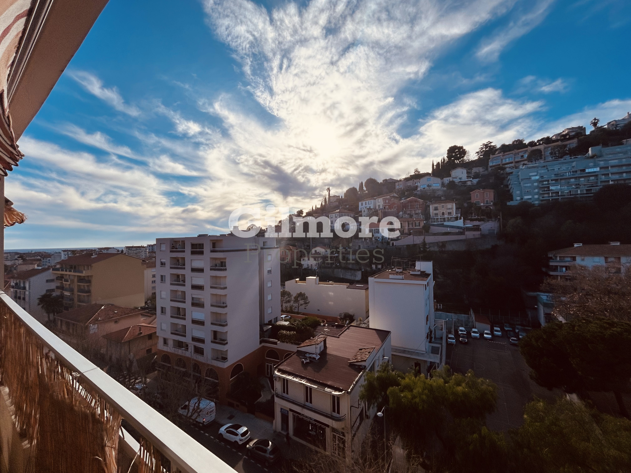 Vente Appartement 63m² 3 Pièces à Nice (06000) - Republique Immobilier Transactions
